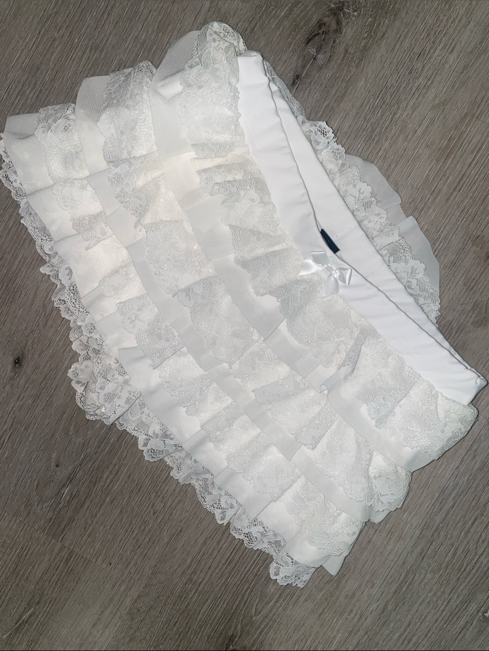 SHEIN White Lace Ruffle Mini Skirt